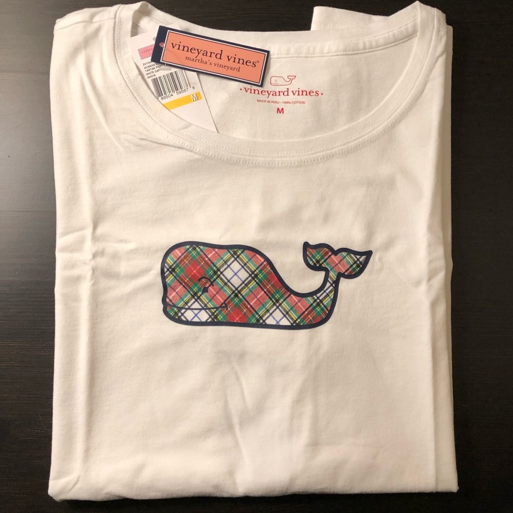 NWT Vineyard Vines Women’s Christmas Short Sleeve Tee- Multiple Sizes